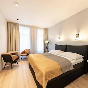 hotel-san-marco-abri.praguehotelsweb.com/
